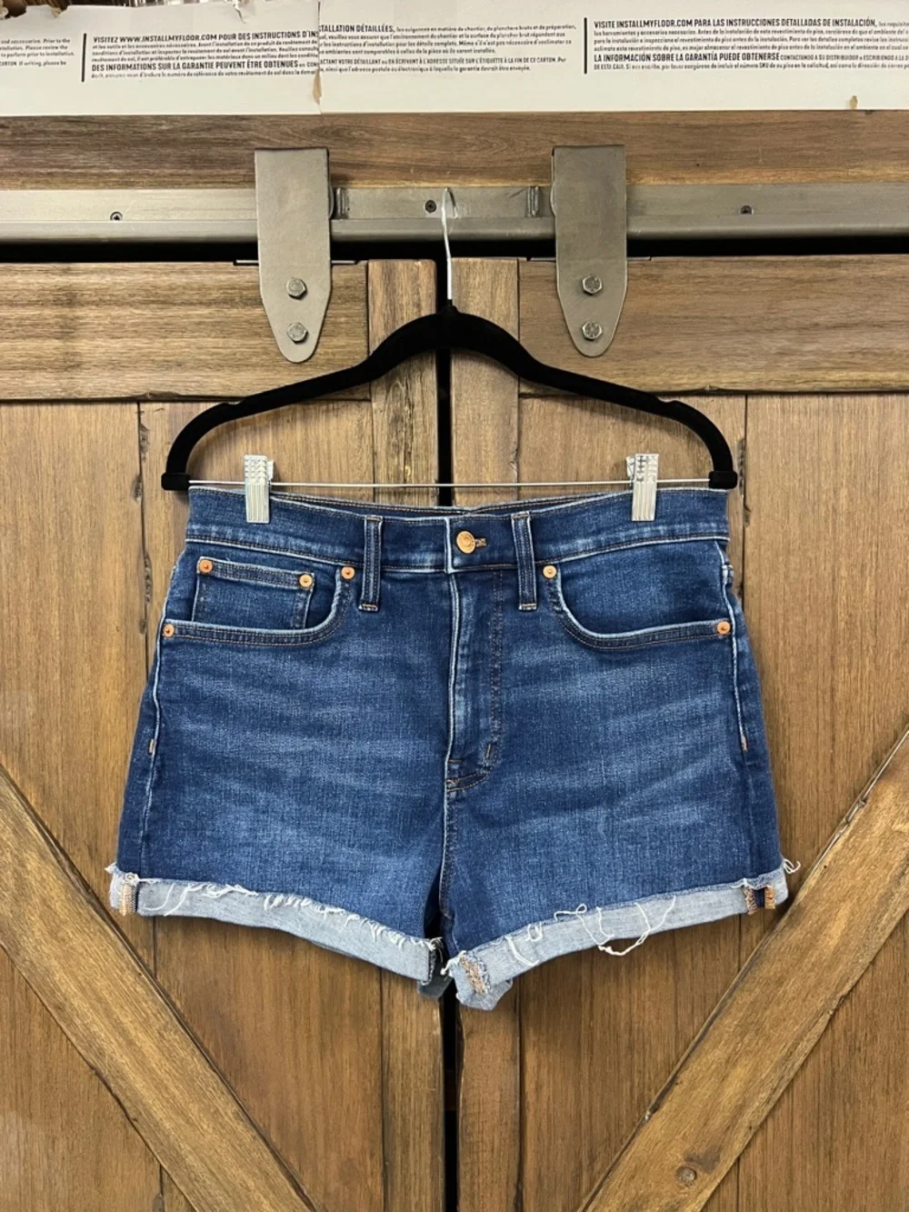 Madewell High-Rise Stretch Denim Raw Hem Cuffed Shorts Onaway Wash Size 29